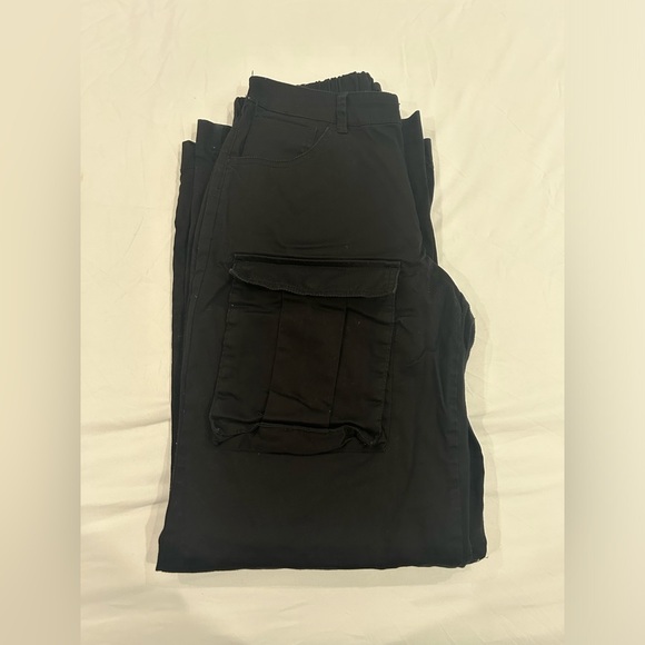 Women’s Cargo Army Style Pants - Picture 6 of 6